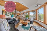 Fun House, NW Elmwood Gorgeous Views  Bend OR Vacation Home, Sleeps 6